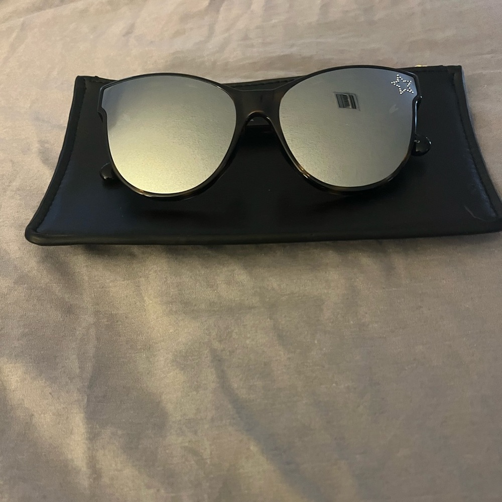 Stella McCartney Star sunglasses